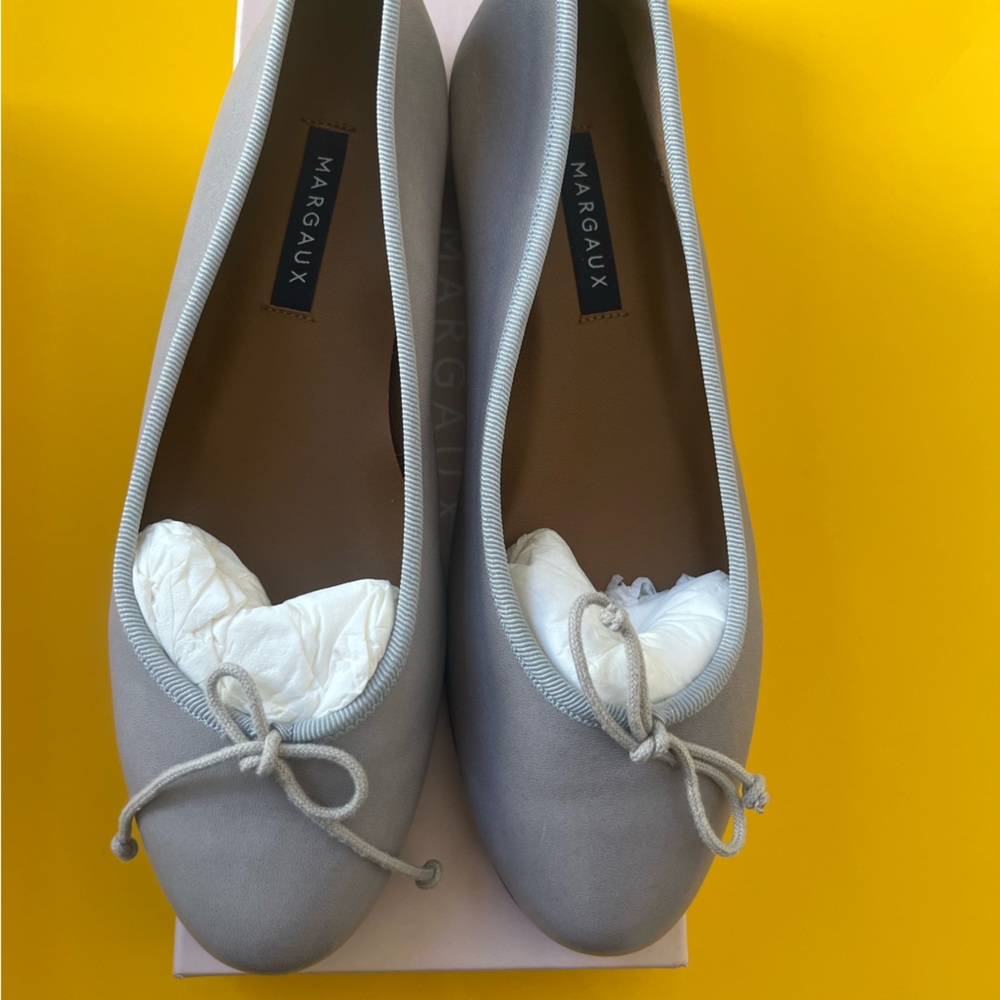 Margaux Demi Ballet Flats (Nappa Dove)
